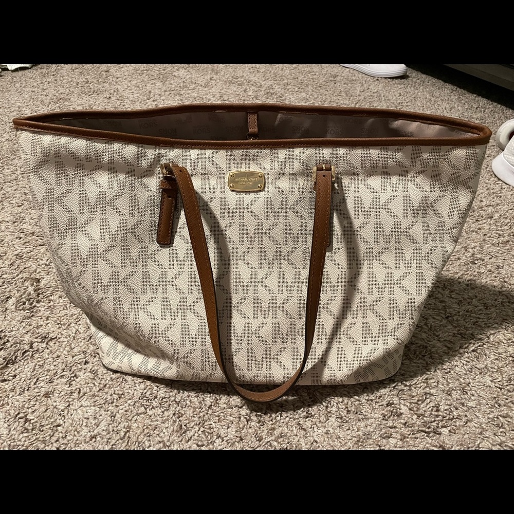 Michael Kors tote
